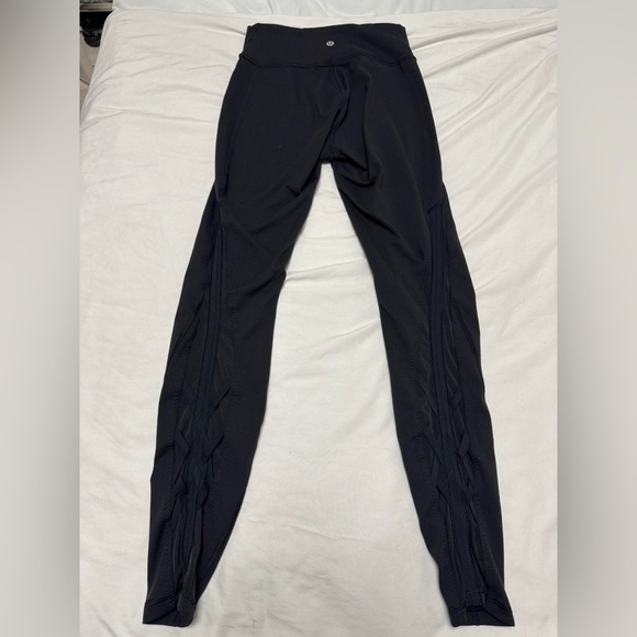 Lululemon Essential Rhythm Pant - Picture 7 of 11